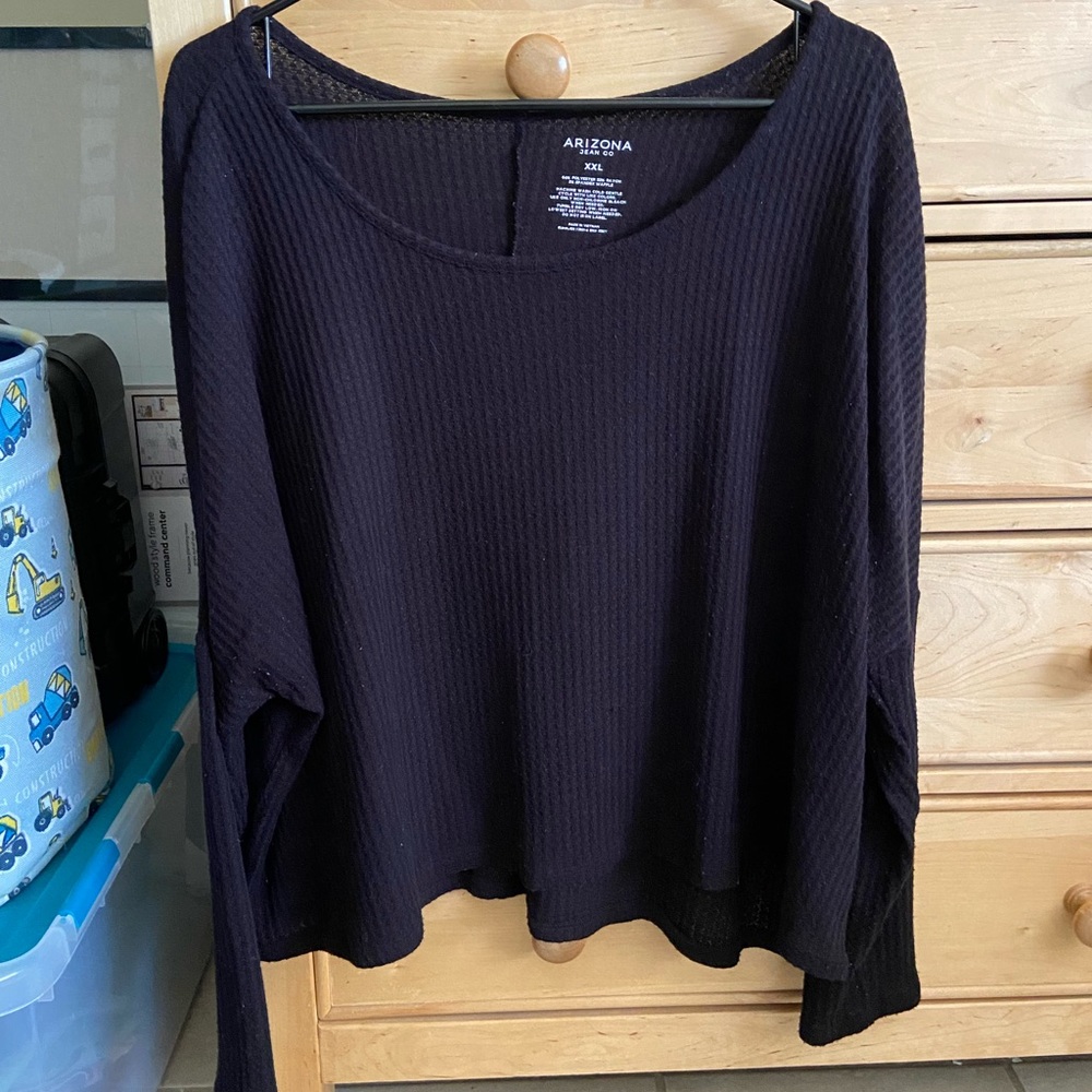 Arizona, black long sleeve, crop top waffle knit shirt, size XXL